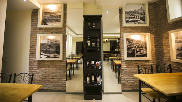 Bar (on property) - Hotel Tbiliseli (Tbilisi)