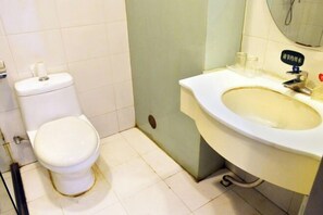 Bathroom - Chenguang Hotel (Shijiazhuang)