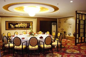 Unclassified image, 5 of 47, button - Chenguang Hotel (Shijiazhuang)