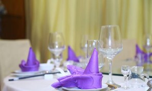 Dining - Shuangyang Hotel (Huairou)