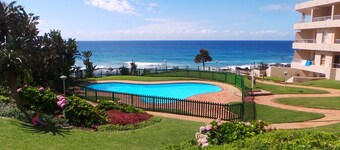 BALLITO AFFORDABLE LUXURY BEACH FRONT