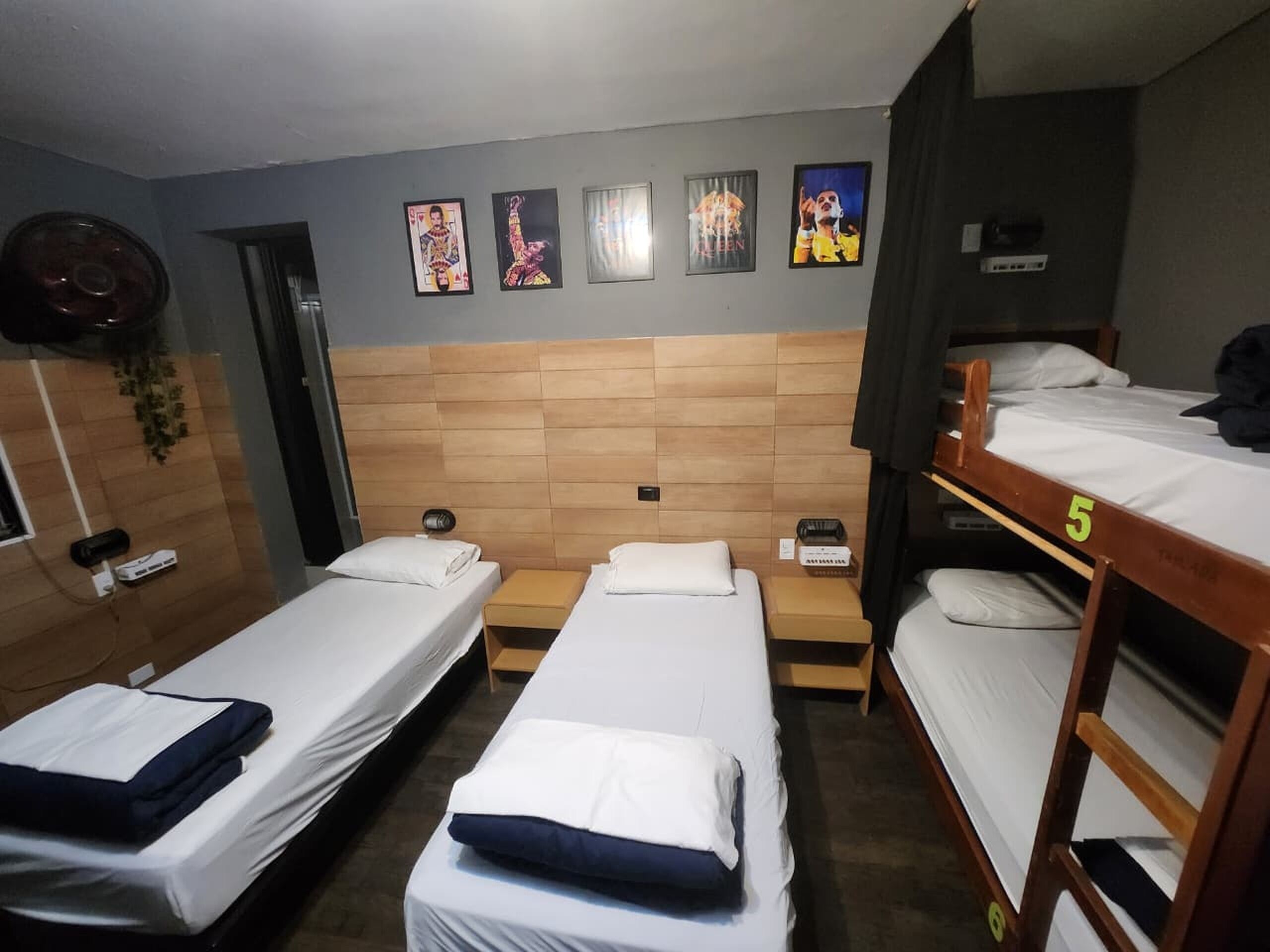 Standard Shared Dormitory, Women only | Langsir/tirai gelap terus, kalis bunyi, seterika/papan seterika 