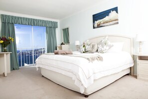 Standard Penthouse, Multiple Bedrooms, Ocean View | 4 bedrooms, premium bedding, blackout drapes, iron/ironing board