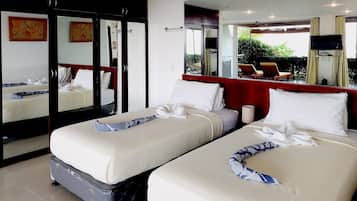 Deluxe Studio Suite, Sea View