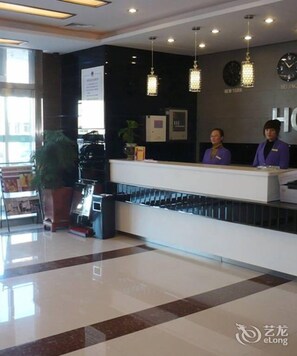 Lobby - Yijia Hotel (Tangshan)