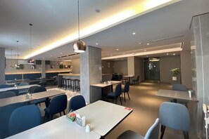Unclassified image, 4 of 61, button - Home Inn Business Hotel (Zhengzhou 460 Hospital Bishagang Metro Station Branch) (ZHENGZHOU)