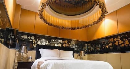 161 O.SO Luxury Hotel