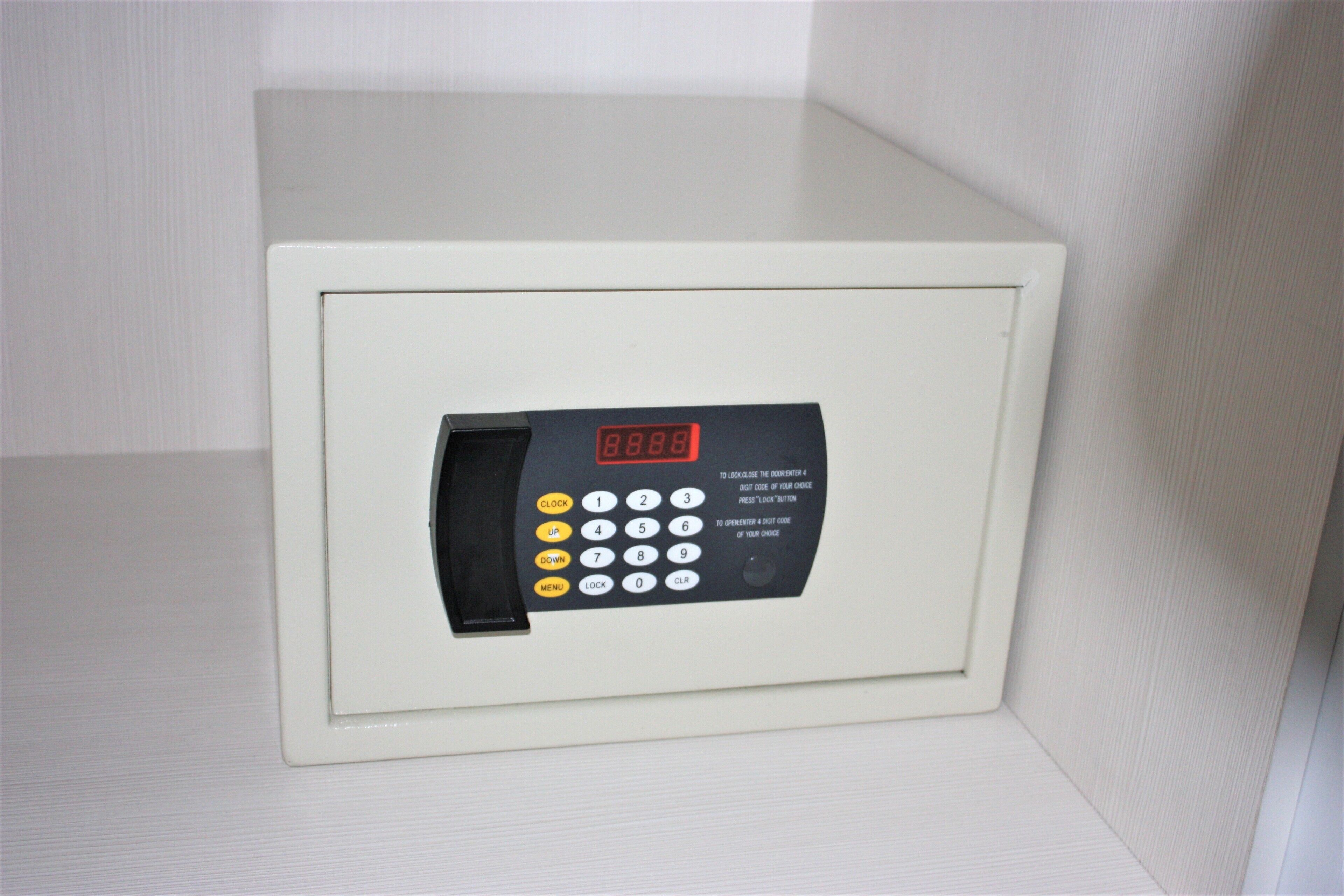 minibar, soundproofing, free wifi, bed sheets