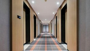Interior - Zhengzhou Century Star Hotel (ITC 360 Plaza/Grand Emporium) (Zhengzhou)
