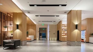 Interior - Zhengzhou Century Star Hotel (ITC 360 Plaza/Grand Emporium) (Zhengzhou)