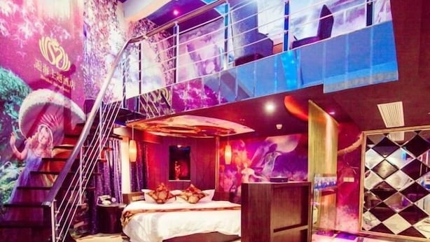 Unclassified image, 1 of 31, button - Houhai Theme Hotel (Wuxi)