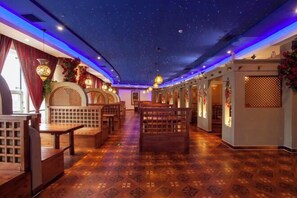 Interior - Huadong Hotel (Qitaihe (Xinjiang))