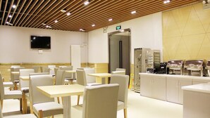 Restaurant - Motel 168 Rizhao Haiqu East Road (Rizhao)