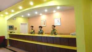 Lobby - Home Inn Hotel (Shanghai)