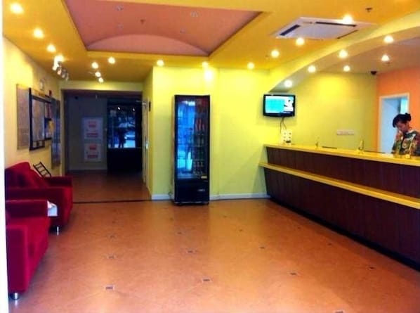 Lobby - Home Inn Hotel (Shanghai)