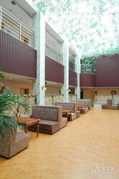 Jinhai Holiday Hotel