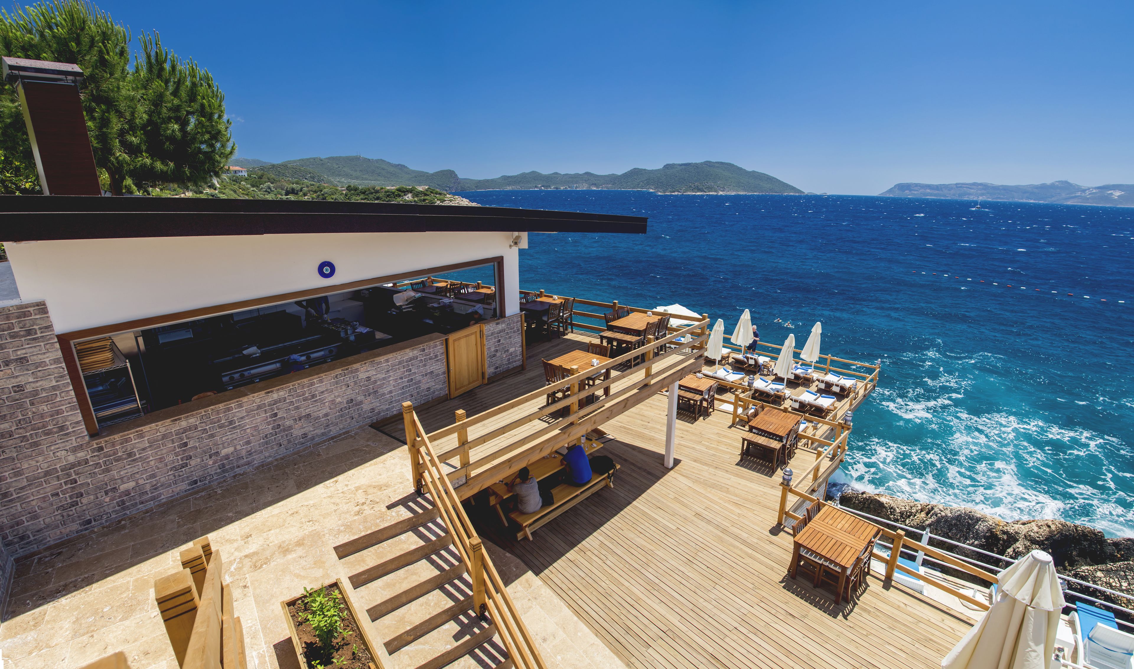 breakfast, lunch, dinner served; beach views