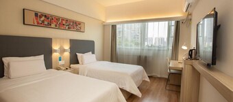 HanTing Hotel (Zhengzhou Jinshui Road David City)