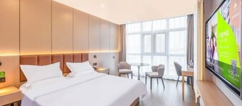 GreenTree Smart Choice Hotel (Beijing Liangxiang Nanguan Subway Station)