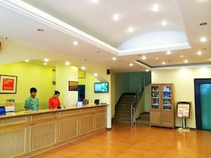 Khu sảnh