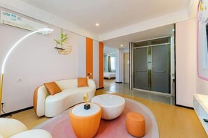 Children's area - Xin'gang Fashion Hotel (Qi County)