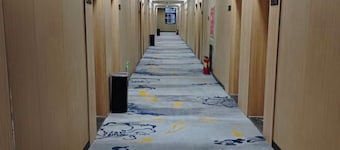 Xin'gang Fashion Hotel