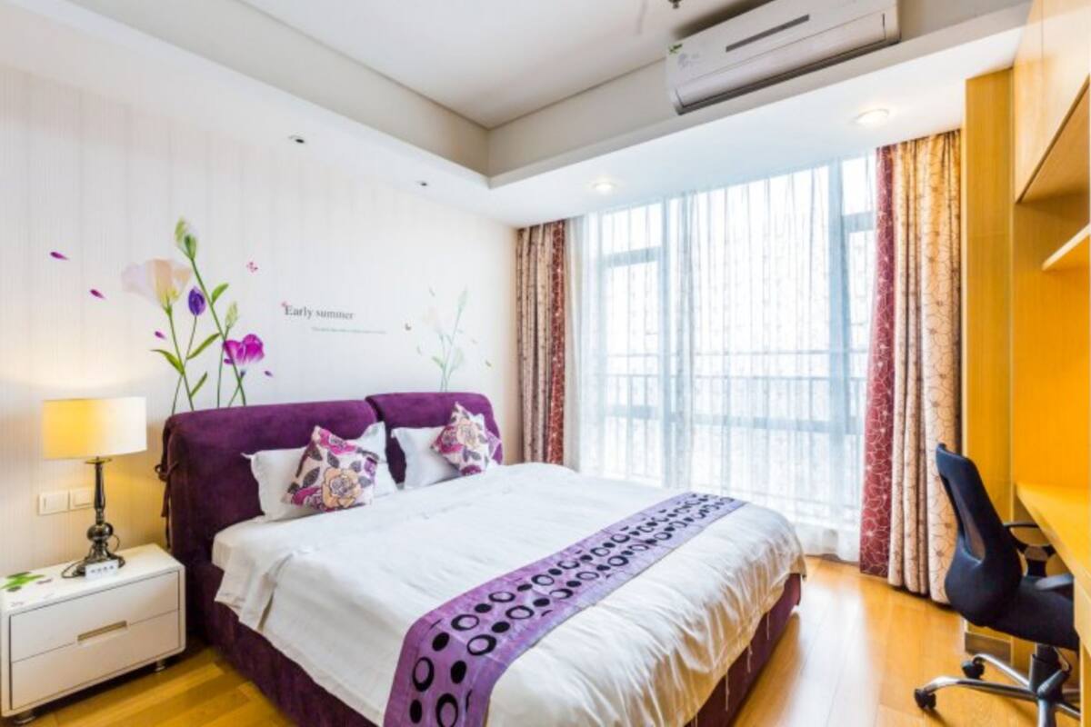 Deluxe Double Room | Down duvets, desk, blackout curtains, free WiFi