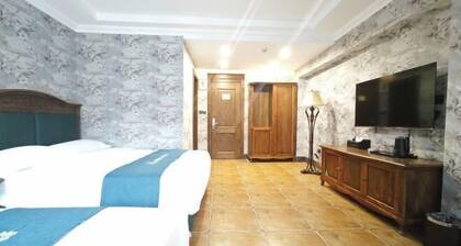 Wansheng Hotel (Harbin Central Street)