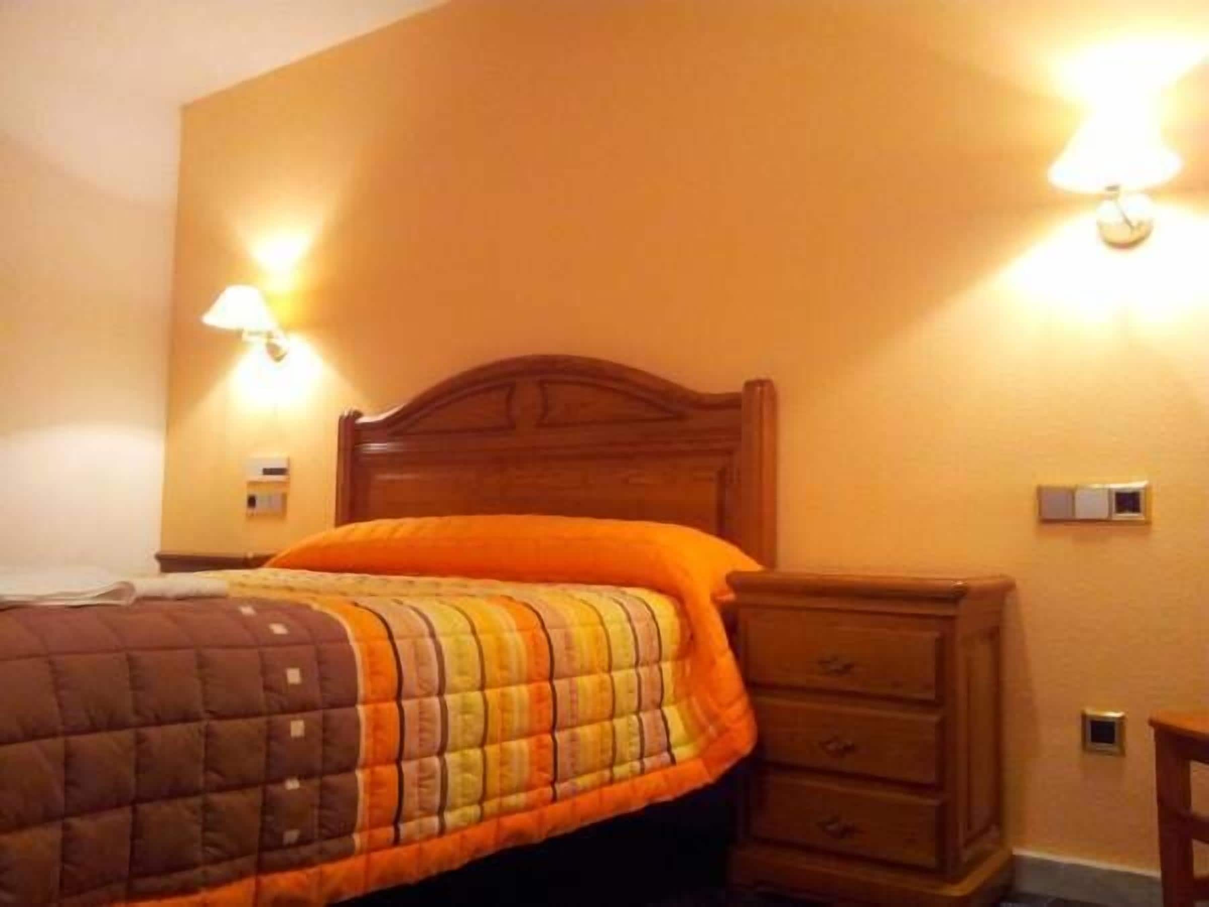 Photo - Hostal Casa Ramón