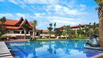 Indoor pool, outdoor pool, pool umbrellas, sun loungers