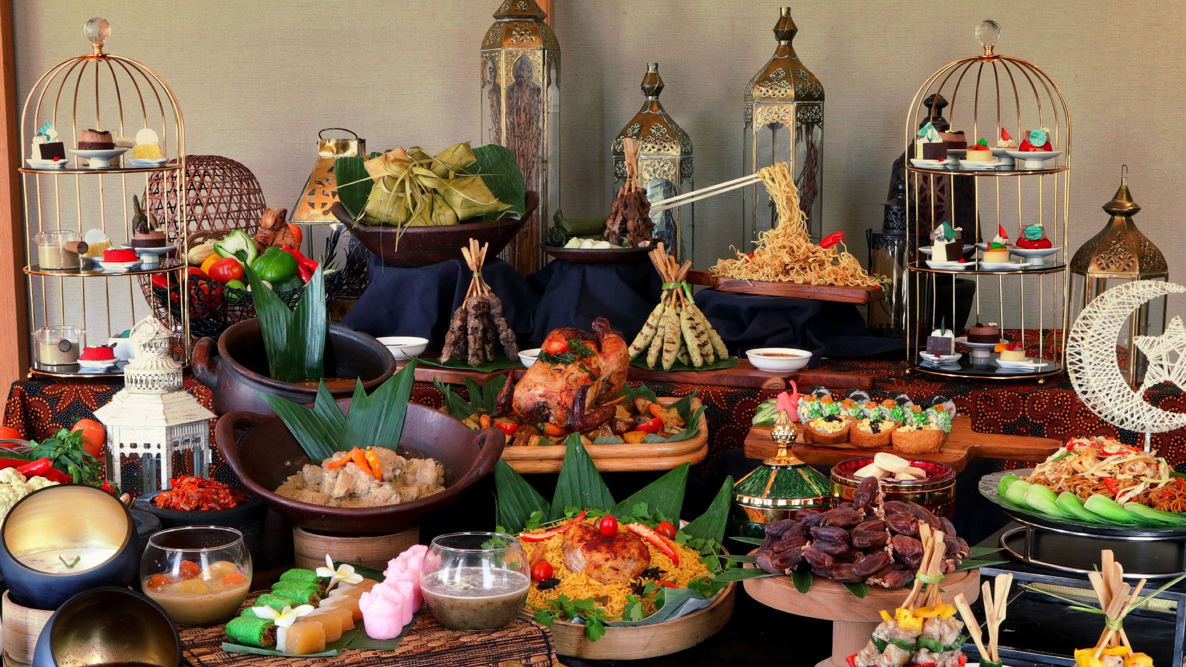 Der serveres morgenmad, frokost og aftensmad