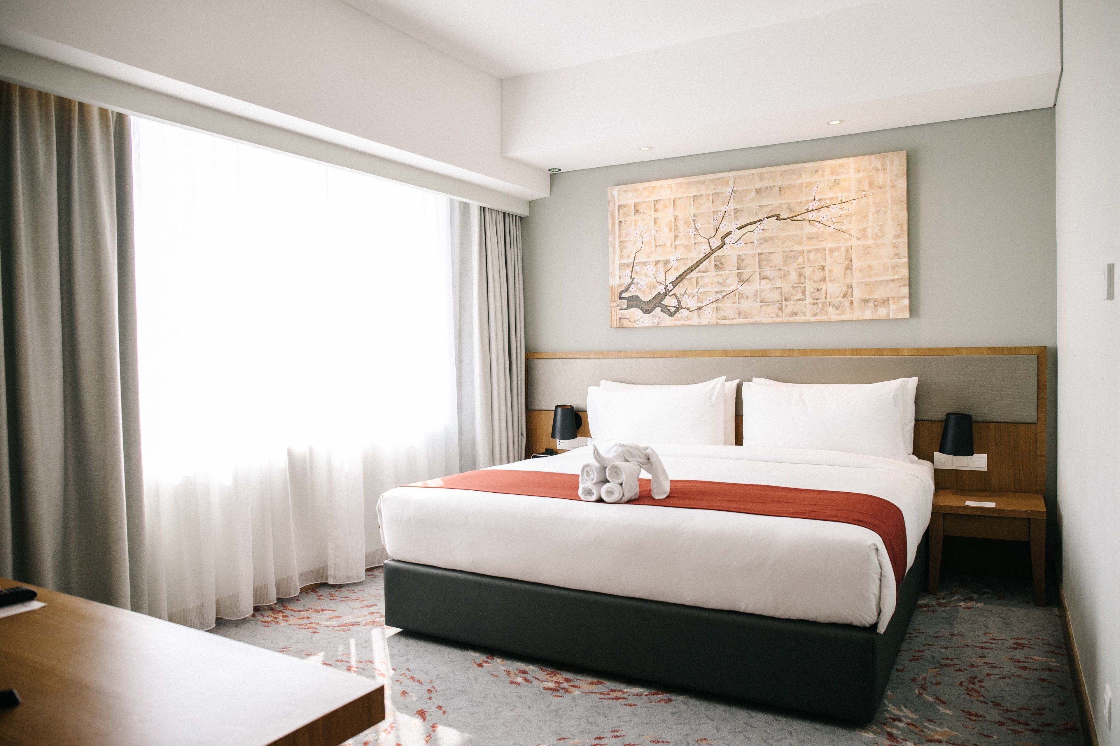 Suite, 1 Bedroom, City View (Daybed) | In-room safe, desk, laptop workspace, blackout drapes