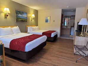 Economy Room | Laptop workspace, iron/ironing board, free WiFi, bed sheets