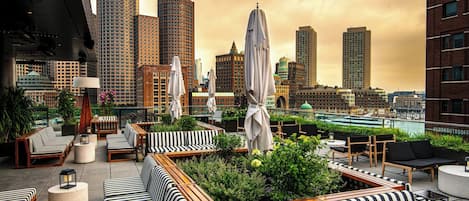 Breakfast, lunch, dinner served; Latin American cuisine