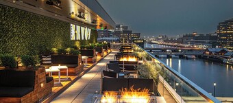 The Envoy Hotel, Autograph Collection