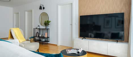 Penthouse 3 Bedroom Apartment with Terrace | Ropa de cama hipoalergénica, tabla de planchar con plancha, wifi gratis