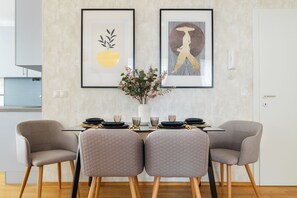 Penthouse 3 Bedroom Apartment with Terrace | 低過敏寢具、熨斗/熨衣板、免費無線上網、床單