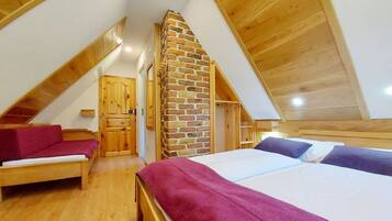 In-room safe, desk, free WiFi, bed sheets