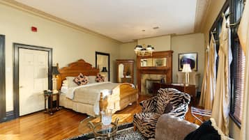 Premium bedding, free WiFi, bed sheets