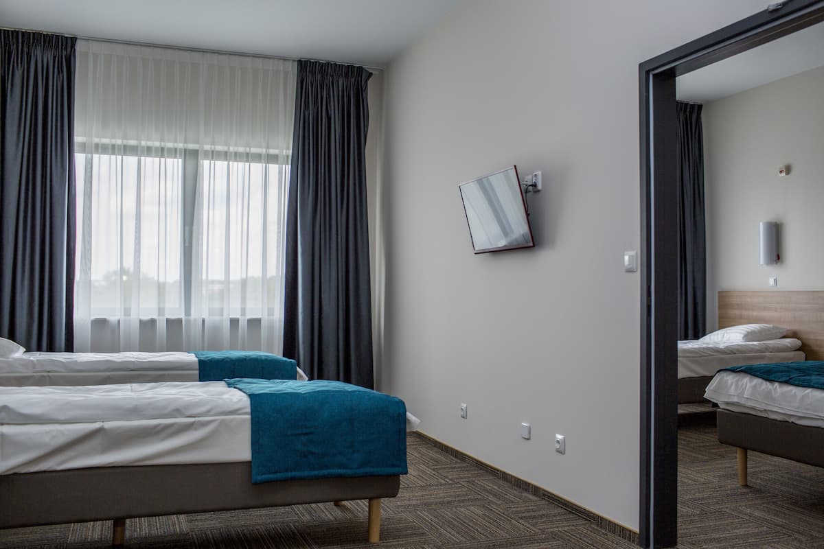 Desk, free cots/infant beds, rollaway beds, free WiFi
