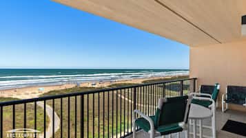 Appartamento Luxury, 2 camere da letto, 2 bagni, fronte oceano | Terrazza/patio