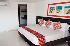 Standard Double Room | In-room safe, blackout curtains, free cots/infant beds - Hotel Portofino (San Andrés)