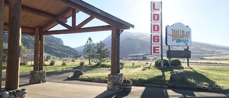 Fachada da propriedade