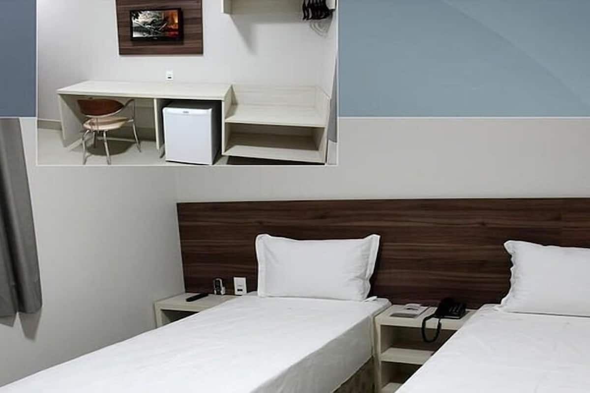 Minibar, escritorio, cunas gratuitas y wifi gratis 