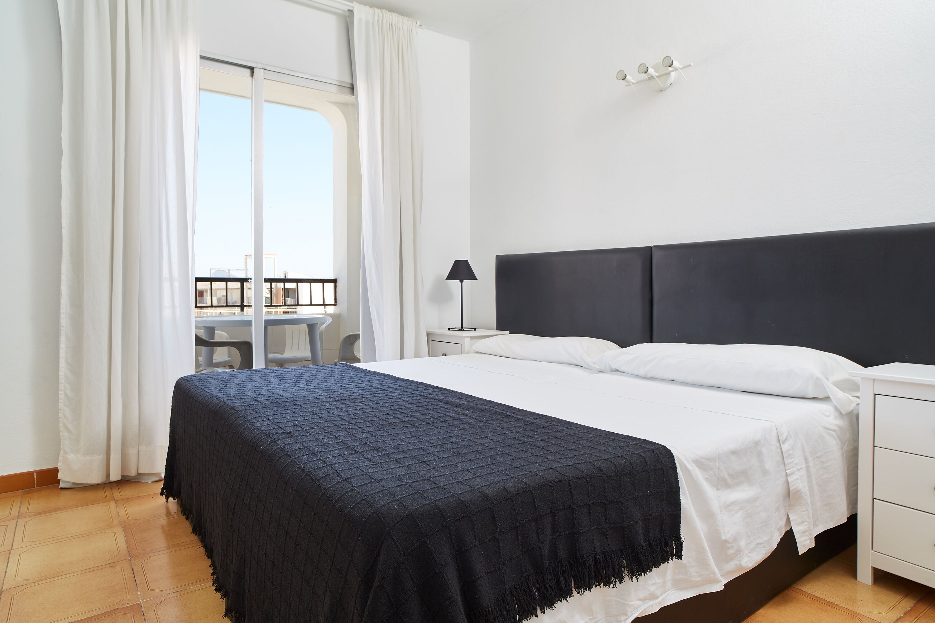 Foto - Apartamentos San Antonio Beach