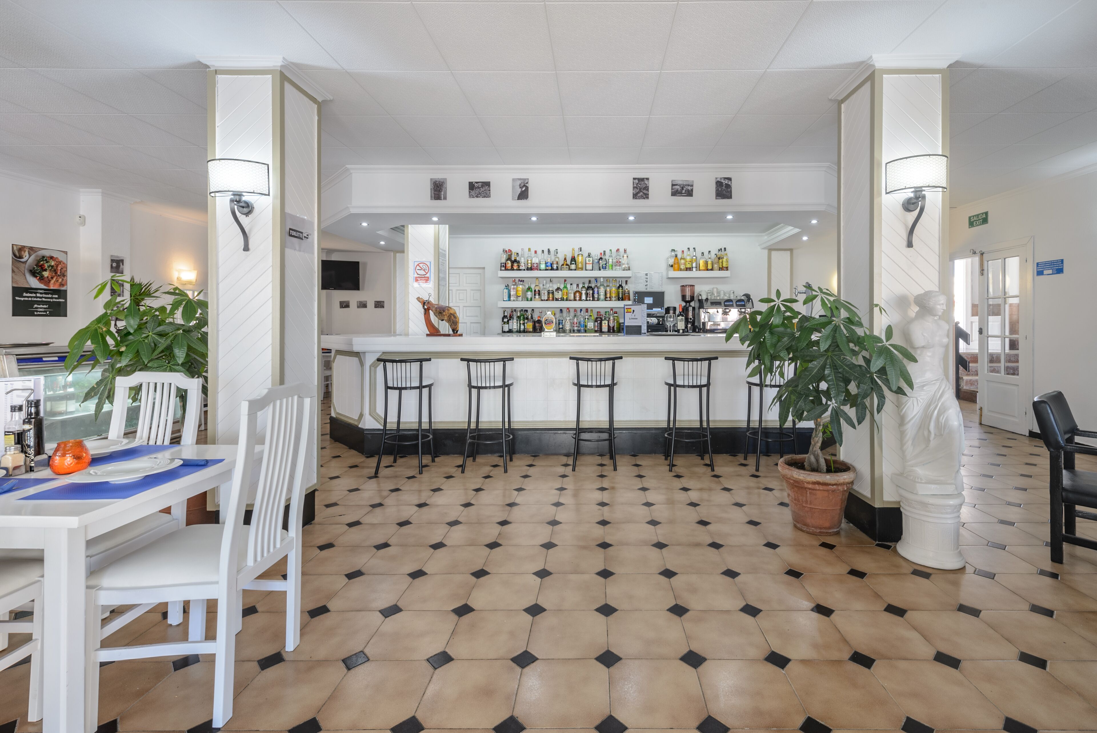 Foto - Apartamentos San Antonio Beach