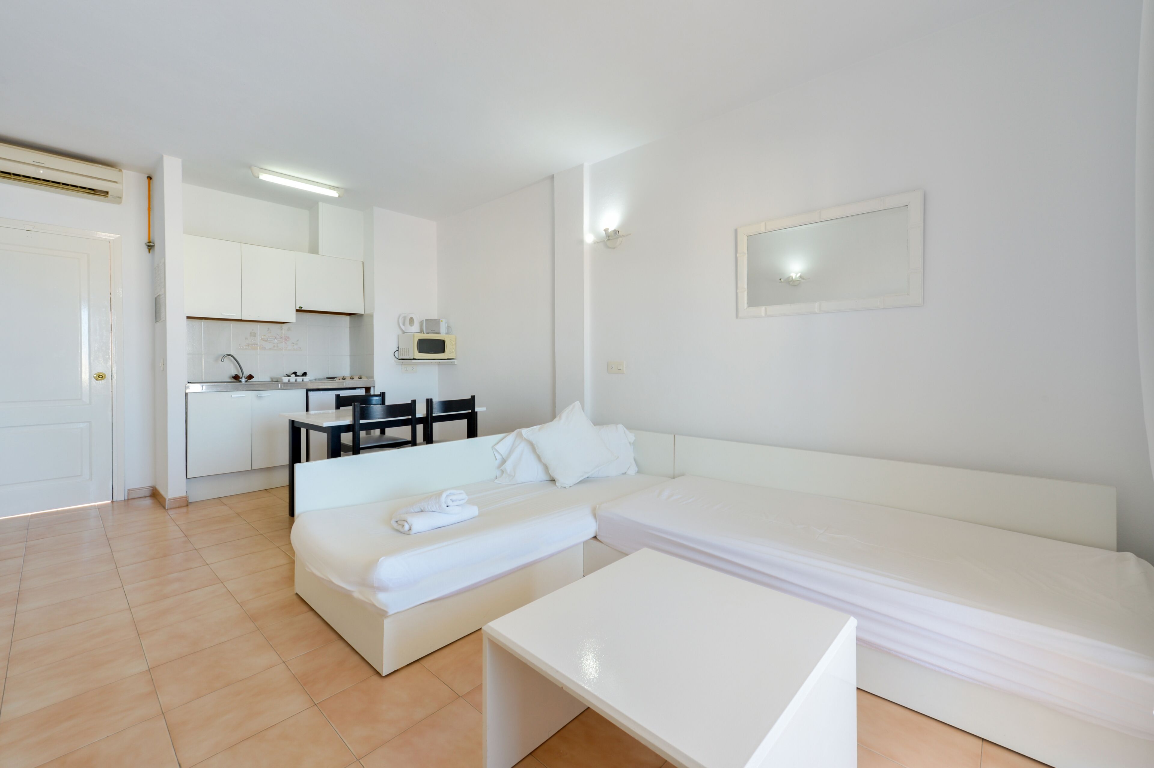 Foto - Apartamentos San Antonio Beach