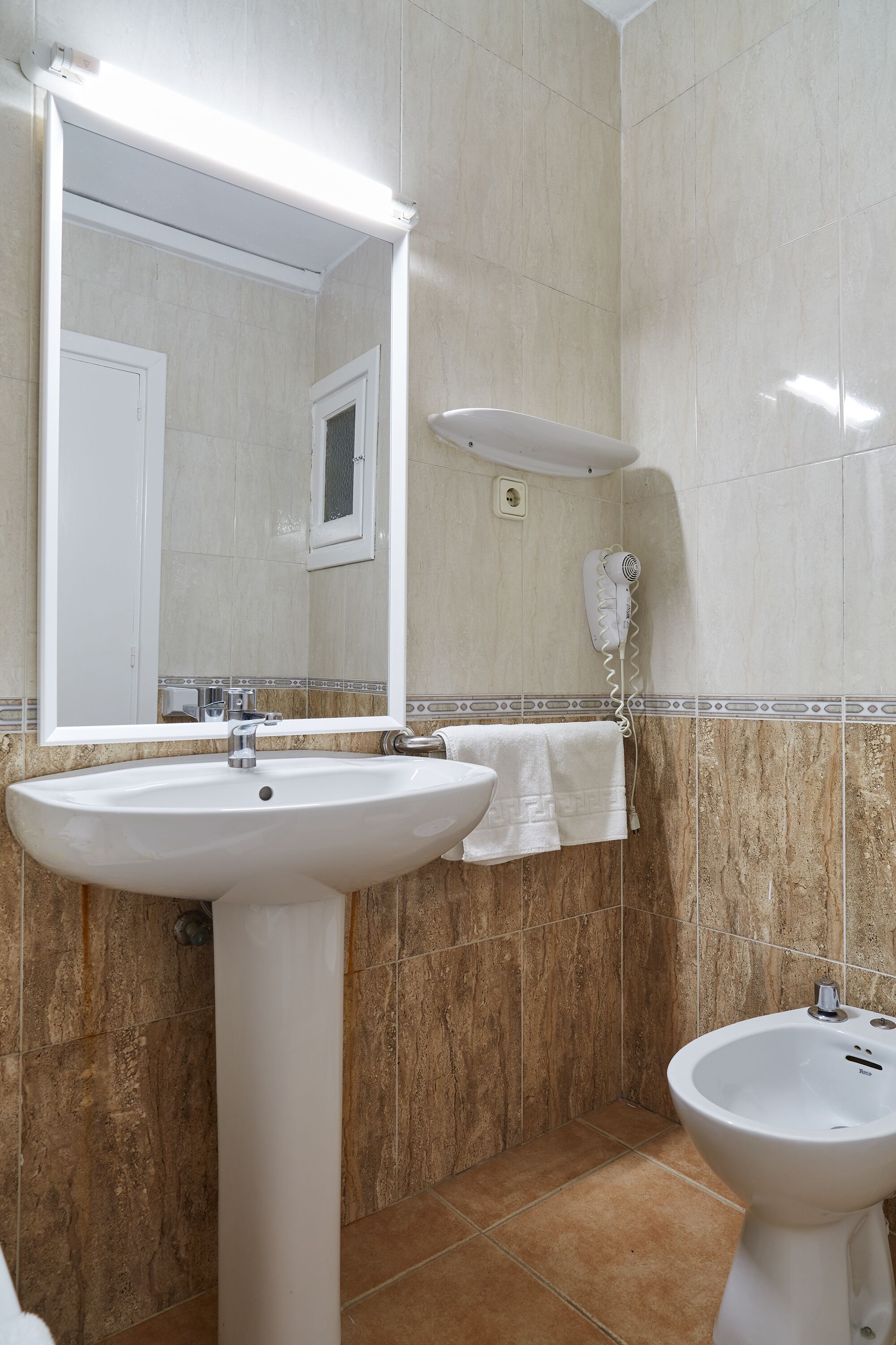 Foto - Apartamentos San Antonio Beach