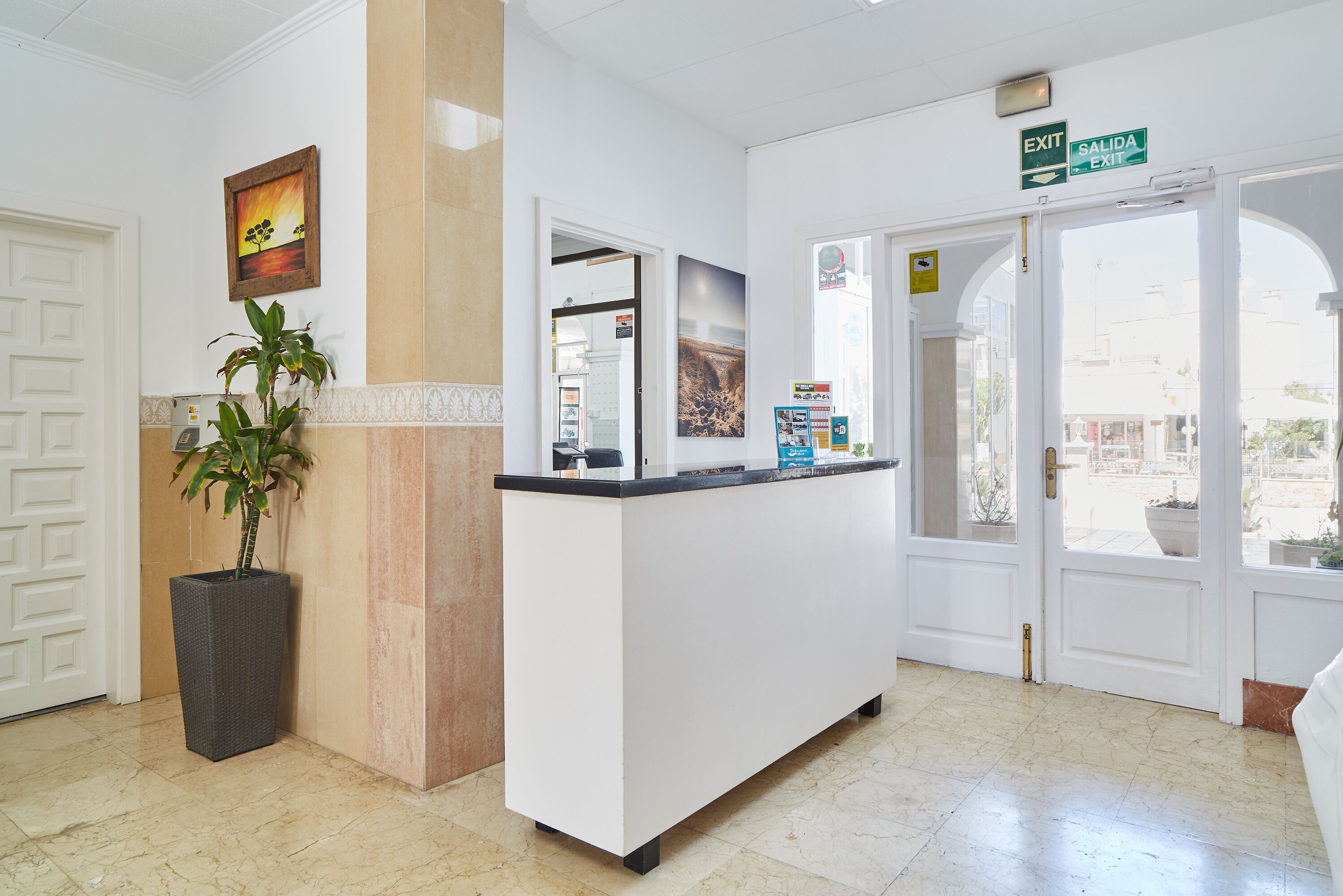 Foto - Apartamentos San Antonio Beach