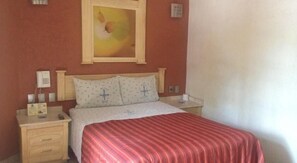 Standard Room | In-room safe, free WiFi